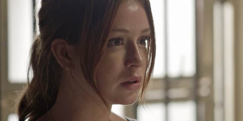 Eliza (Marina Ruy Barbosa) descobre a verdade sobre seu passado em Totalmente Demais (Foto: Reprodução/Globo) Eliza (Marina Ruy Barbosa) descobre a verdade sobre seu passado em Totalmente Demais (Foto: Reprodução/Globo)