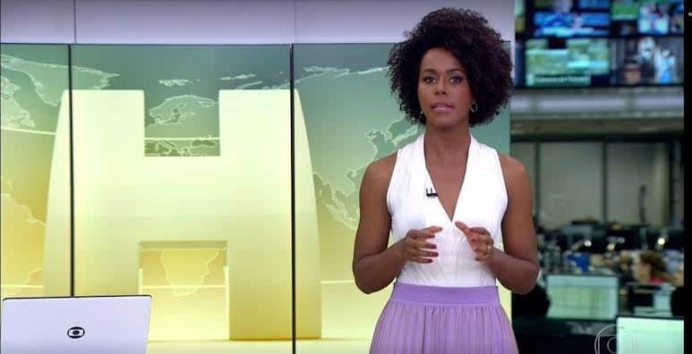 Maju Coutinho durante uma das edições do Jornal Hoje (foto: Divulgação/TV Globo) Maju Coutinho durante uma das edições do Jornal Hoje (foto: Divulgação/TV Globo)
