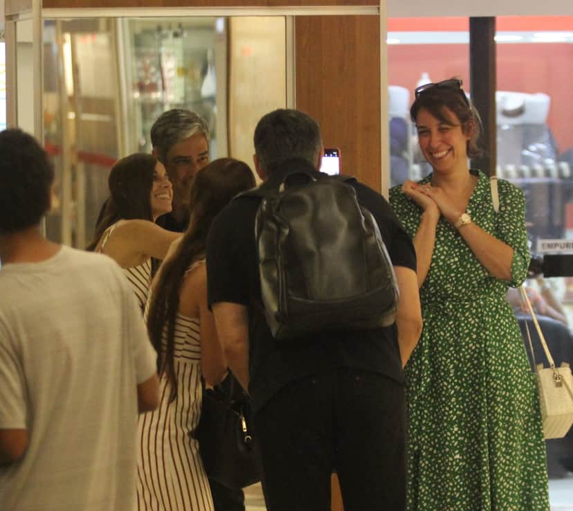William Bonner em um passeio no shopping com a esposa (Foto: Rodrigo Adao/AgNews) William Bonner em um passeio no shopping com a esposa (Foto: Rodrigo Adao/AgNews)