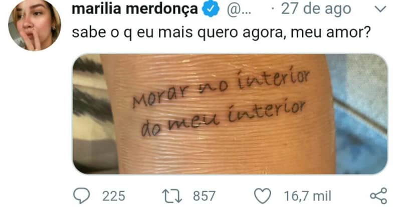 Marília Mendonça exibe nova tatuagem (Foto: Reprodução) Marília Mendonça exibe nova tatuagem (Foto: Reprodução)