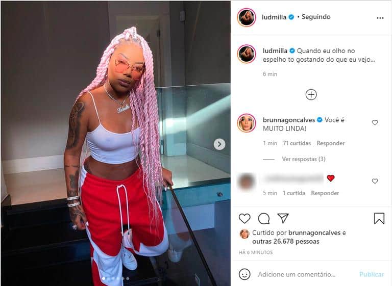 Ludmilla posa de regata branca e transparente sem nada por baixo - (Reprodução/Instagram) Ludmilla posa de regata branca e transparente sem nada por baixo - (Reprodução/Instagram)