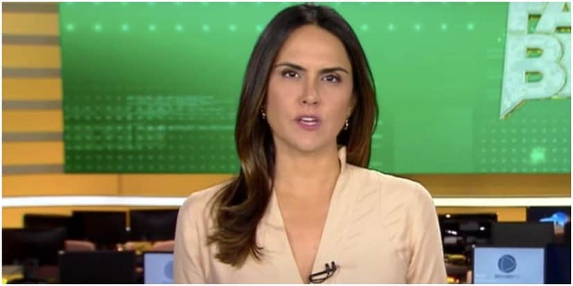 Carla Cecato soltou segredo na bancada do Fala Brasil (Foto: Reprodução) Carla Cecato soltou segredo na bancada do Fala Brasil (Foto: Reprodução)