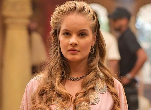 Salomé (Valentina Bulc) em Jesus Salomé (Valentina Bulc) em Jesus