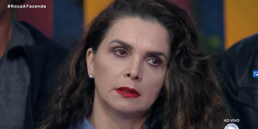 Luiza Ambiel revela medo de Juliano pós surto em A Fazenda 12 (Foto: Reprodução) Luiza Ambiel revela medo de Juliano pós surto em A Fazenda 12 (Foto: Reprodução)