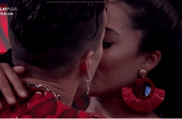 Biel e Tays Reis se beijando (Foto: Reprodução) Biel e Tays Reis se beijando (Foto: Reprodução)