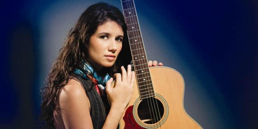 Paula Fernandes no auge de sua carreira (Foto: Divulgação) Paula Fernandes no auge de sua carreira (Foto: Divulgação)