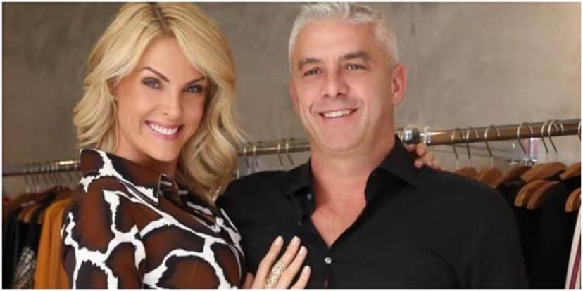 Ana Hickmann surgiu com o maridão, Alexandre Correa (Foto: Reprodução) Ana Hickmann surgiu com o maridão, Alexandre Correa (Foto: Reprodução)