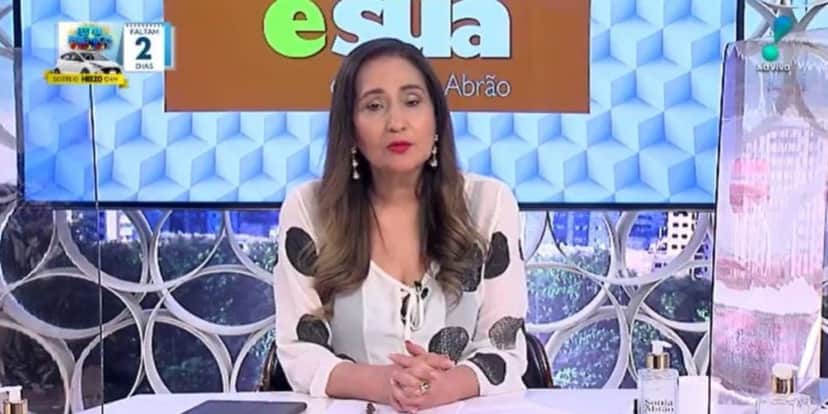 Sonia Abrão no "A Tarde é Sua" de hoje (Foto: Reprodução/RedeTV!)