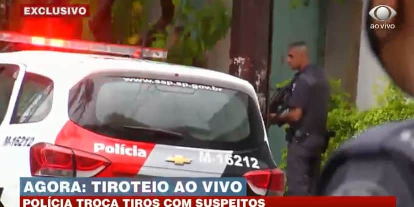 "Brasil Urgente" mostrou tiroteio (Foto: Reprodução/Band) "Brasil Urgente" mostrou tiroteio (Foto: Reprodução/Band)