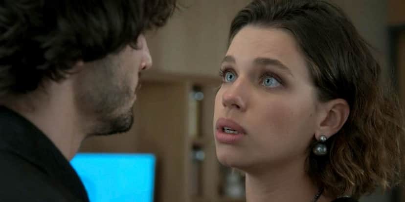 Cibele encara Ruy na novela A Força do Querer Cibele encara Ruy na novela A Força do Querer