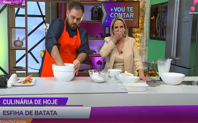 Claudete Troiano cometeu gafe ao vivo (Foto: Divulgação) Claudete Troiano cometeu gafe ao vivo (Foto: Divulgação)