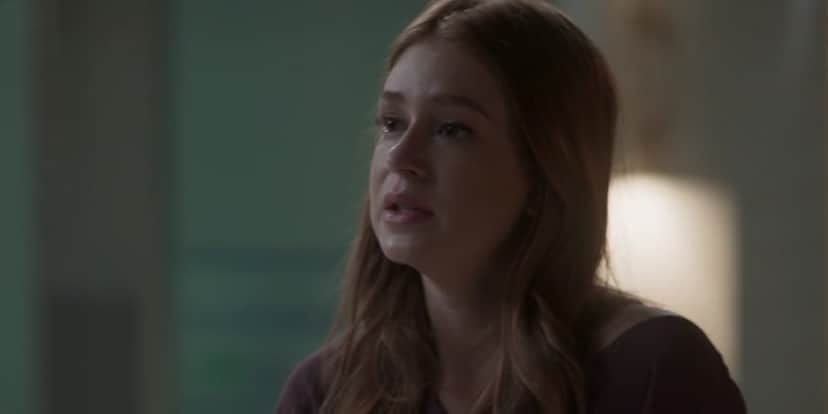 Eliza conta o ocorrido em Totalmente Demais Eliza conta o ocorrido em Totalmente Demais