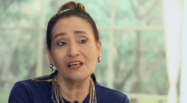 Sonia Abrão divulgou conversa que teve com Silvio Santos no passado (Foto UOL) Sonia Abrão divulgou conversa que teve com Silvio Santos no passado (Foto UOL)