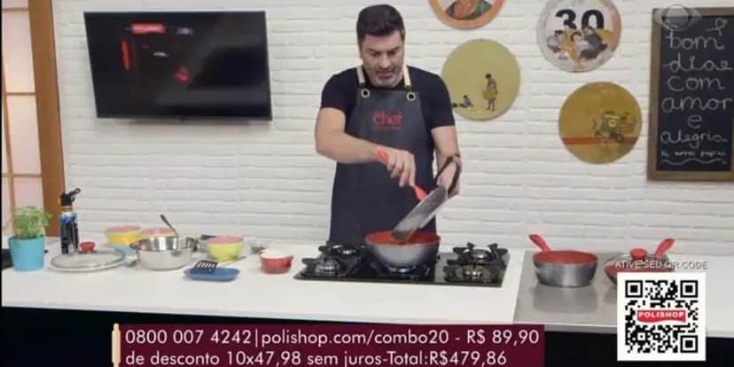 Edu Guedes revoltou as telespectadores do seu The Chef na Band com propaganda de panelas (Foto: Reprodução) Edu Guedes revoltou as telespectadores do seu The Chef na Band com propaganda de panelas (Foto: Reprodução)