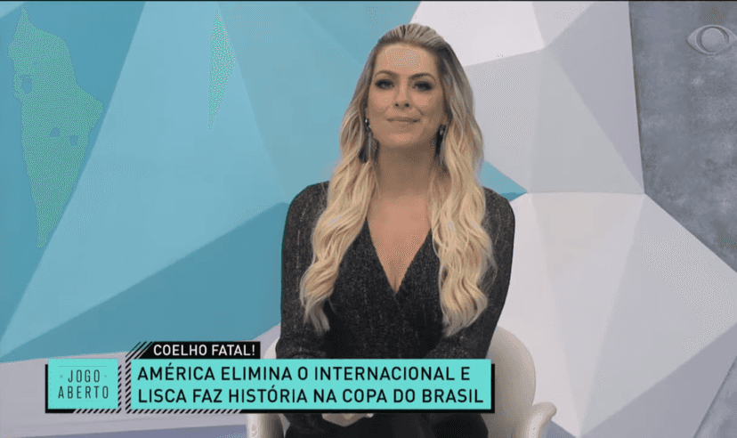 Renata Fan está de luto pelo Internacional (Foto: Reprodução) Renata Fan está de luto pelo Internacional (Foto: Reprodução)