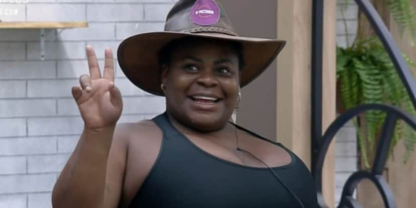 Jojo Todynho sofre ataque em A Fazenda 12 (Foto: Reprodução)