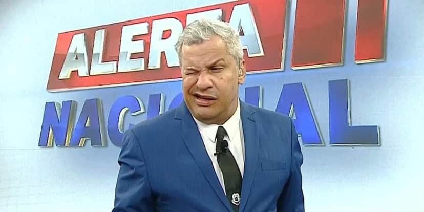 Sikêra Jr do "Alerta Nacional" (Foto: Reprodução/RedeTV!) Sikêra Jr do "Alerta Nacional" (Foto: Reprodução/RedeTV!)