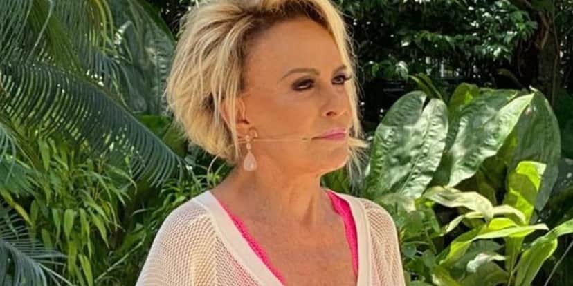 Ana Maria Braga no "Mais Você" especial de Réveillon (Foto: Reprodução/Instagram)