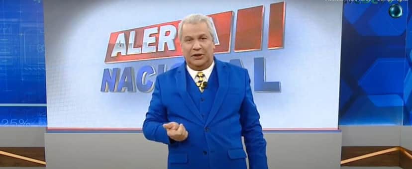 Sikêra Jr se descontrola ao vivo durante anúncio de nova contratação (Reprodução) Sikêra Jr se descontrola ao vivo durante anúncio de nova contratação (Reprodução)
