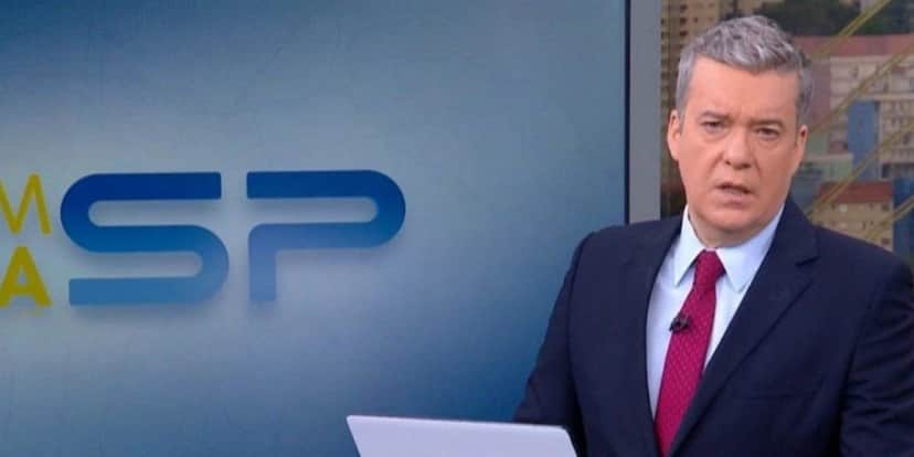 Roberto Kovalick é surpreendido com gemidão ao vivo durante jornal na Globo (Foto: Reprodução) Roberto Kovalick é surpreendido com gemidão ao vivo durante jornal na Globo (Foto: Reprodução)