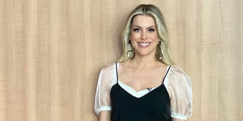Renata Fan esbanja beleza em suas redes sociais (Reprodução: Instagram) Renata Fan esbanja beleza em suas redes sociais (Reprodução: Instagram)