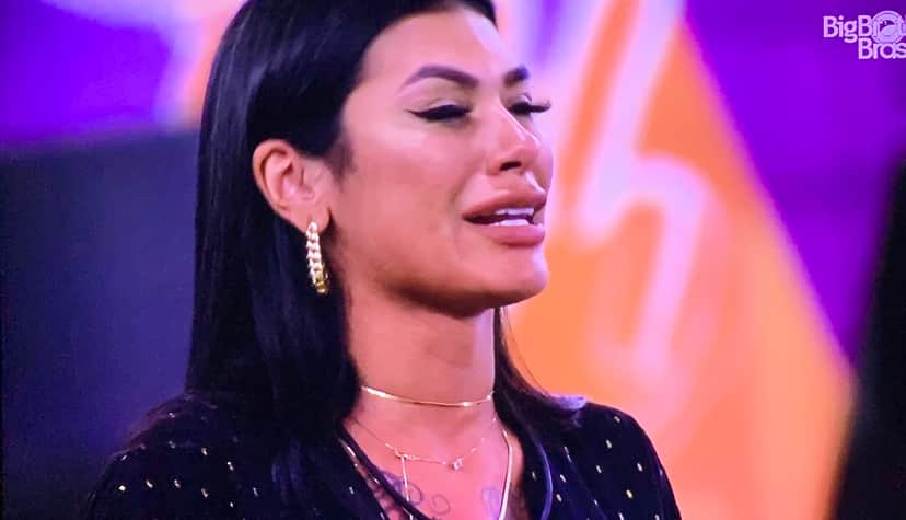 Pocah chora no BBB (Foto: Reprodução) Pocah chora no BBB (Foto: Reprodução)