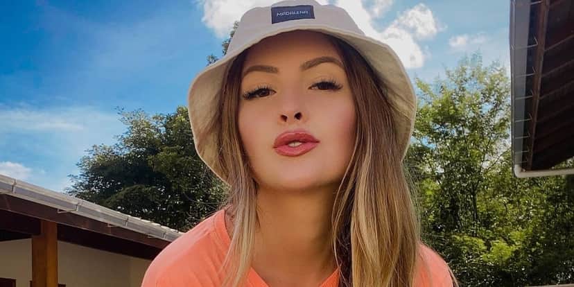 Influencer recebe resposta de Anitta após criticar cantora - Foto: Reprodução/Instagram Influencer recebe resposta de Anitta após criticar cantora - Foto: Reprodução/Instagram