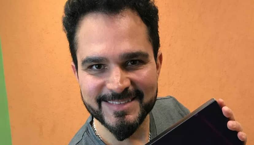 Luciano Camargo (Foto: Reprodução) Luciano Camargo (Foto: Reprodução)