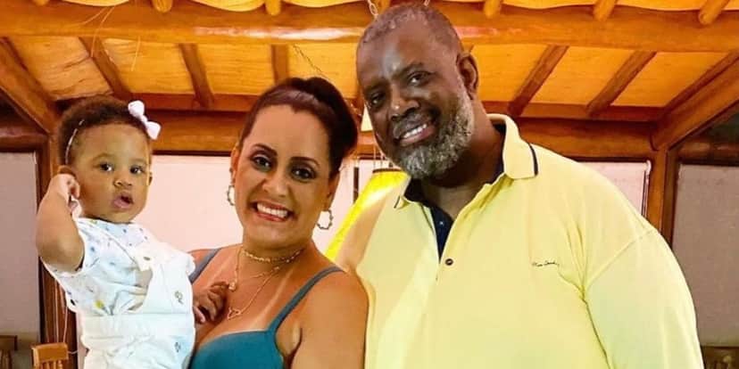 Péricles recebe declaração da filha e da esposa no programa 'É de Casa' - Foto: Reprodução/Instagram Péricles recebe declaração da filha e da esposa no programa 'É de Casa' - Foto: Reprodução/Instagram