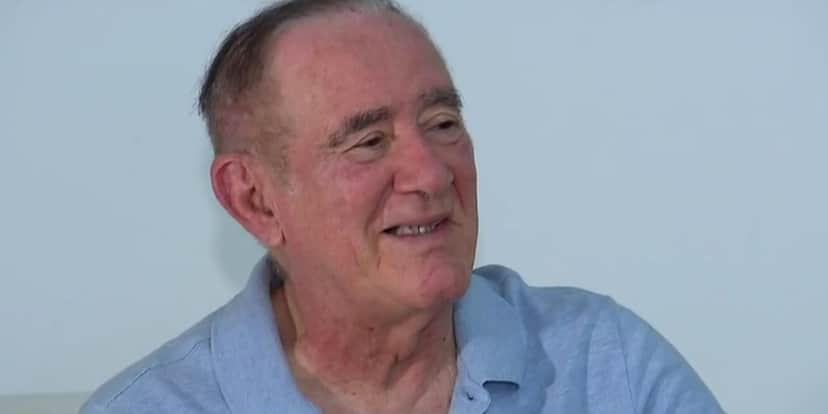 Renato Aragão desmorona em entrevista Renato Aragão desmorona em entrevista