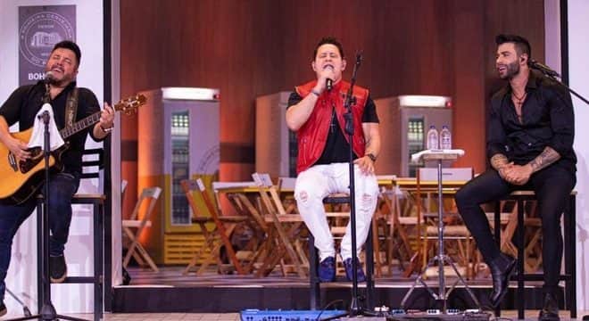 Bruno e Marrone se envolvem em polêmica em live de Gusttavo Lima Bruno e Marrone se envolvem em polêmica em live de Gusttavo Lima