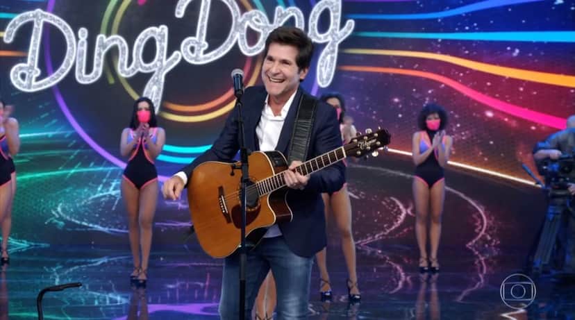 Roberto Carlos foi homenageado por Daniel no Ding Dong do Faustão (Foto: Reprodução) Roberto Carlos foi homenageado por Daniel no Ding Dong do Faustão (Foto: Reprodução)