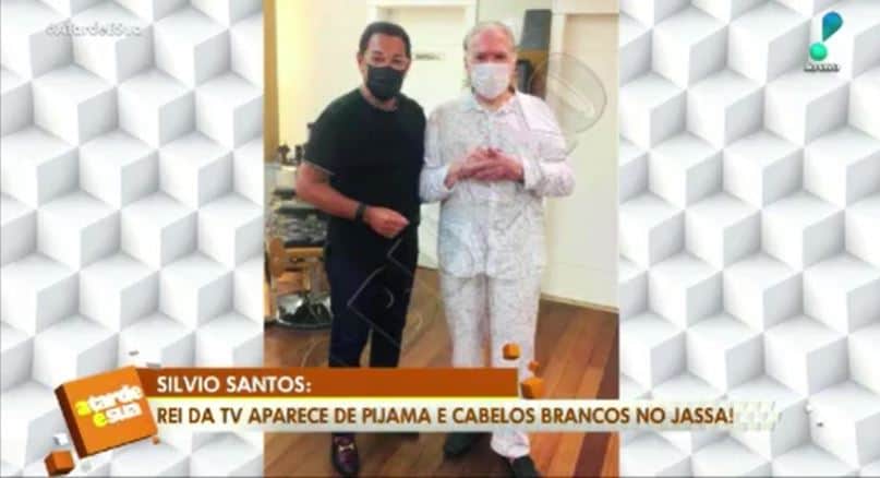 Silvio Santos com o cabeleireiro Jassa (Foto: Reprodução/RedeTV!) Silvio Santos com o cabeleireiro Jassa (Foto: Reprodução/RedeTV!)