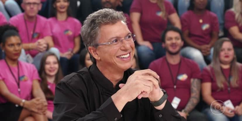 Boninho saiu em defesa de brasileira na versão italiana do "BBB" (Foto: Reprodução/TV Globo) Boninho saiu em defesa de brasileira na versão italiana do "BBB" (Foto: Reprodução/TV Globo)