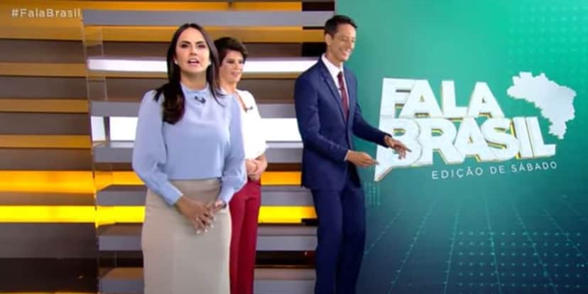 Carla Cecato passou o bastão para Mariana Godoy e Sergio Aguiar no "Fala Brasil" (Foto: Reprodução/Record) Carla Cecato passou o bastão para Mariana Godoy e Sergio Aguiar no "Fala Brasil" (Foto: Reprodução/Record)