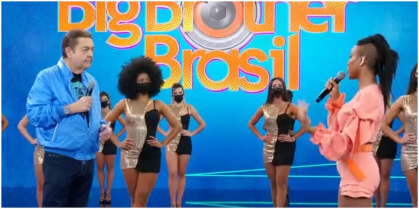 Faustão recebeu Karol Conká em seu programa - Foto: Reprodução Faustão recebeu Karol Conká em seu programa - Foto: Reprodução