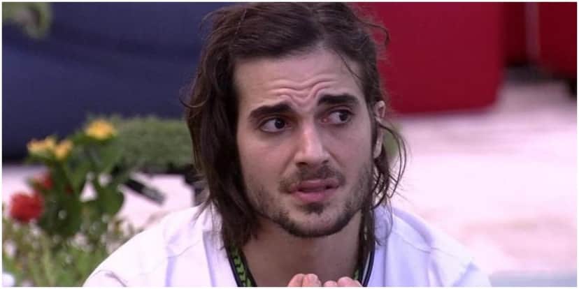 Fiuk contou no BBB21 que já se apaixonou pela mãe de amigo (Foto: Reprodução) Fiuk contou no BBB21 que já se apaixonou pela mãe de amigo (Foto: Reprodução)