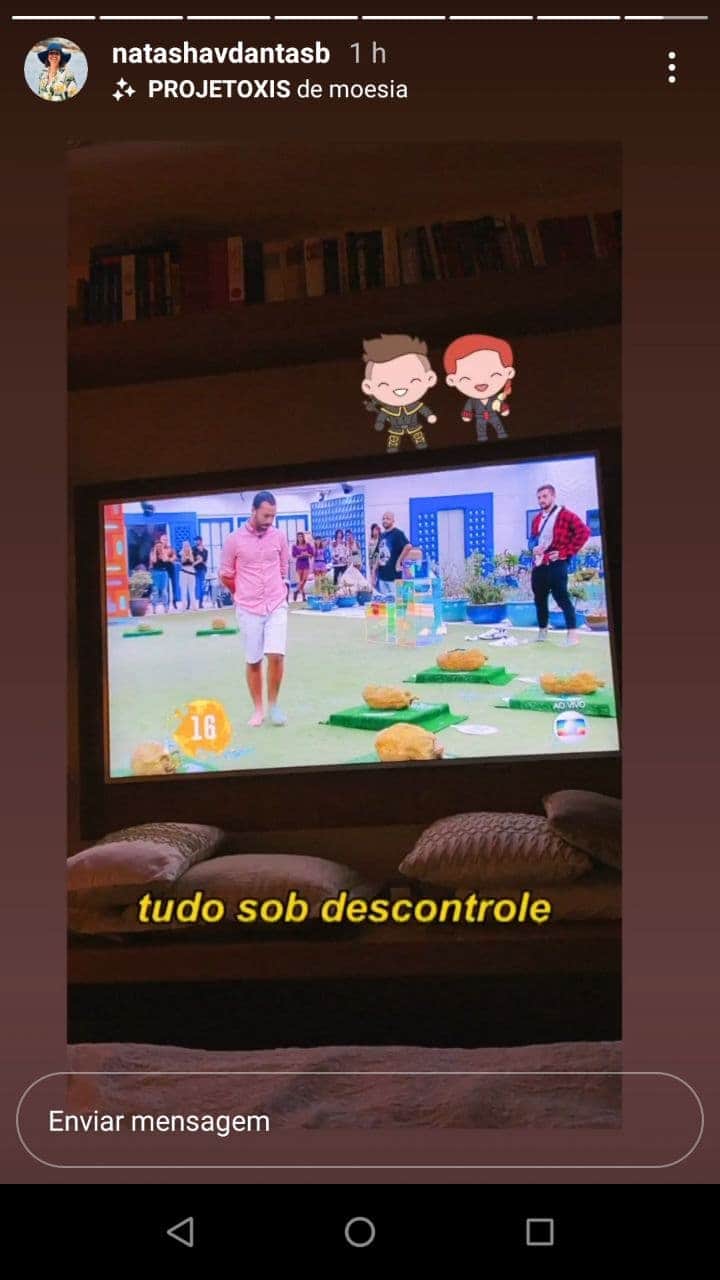 Natasha Dantas divulga o que estava fazendo (Foto: Reprodução / Instagram) Natasha Dantas divulga o que estava fazendo (Foto: Reprodução / Instagram)