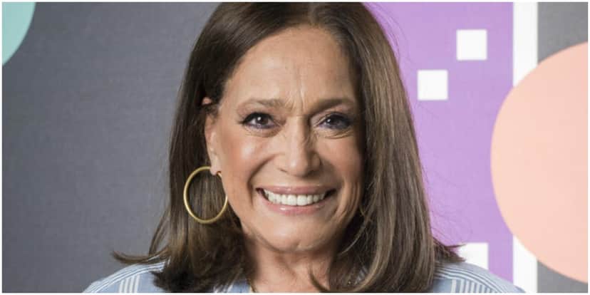 Atriz dá sua opinião sobre o BBB21 e parabeniza Carla Diaz Atriz dá sua opinião sobre o BBB21 e parabeniza Carla Diaz