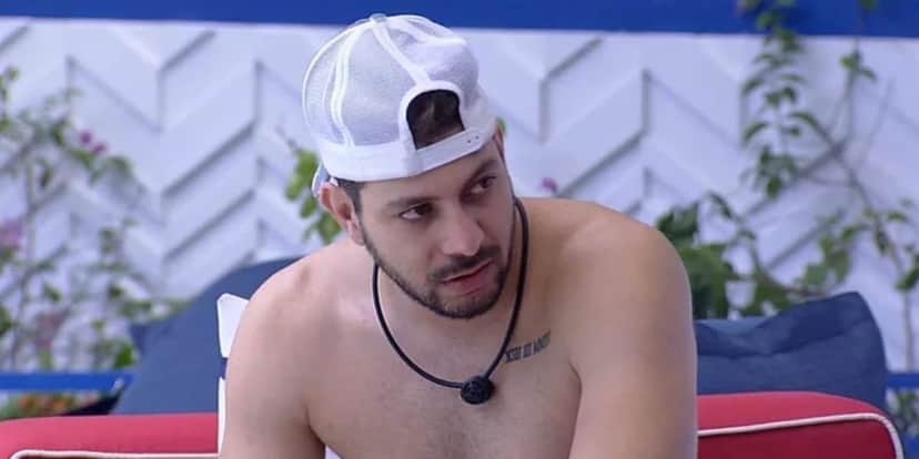 Caio detonou Juliette em conversa com Arthur no BBB21 (Foto: Reprodução) Caio detonou Juliette em conversa com Arthur no BBB21 (Foto: Reprodução)