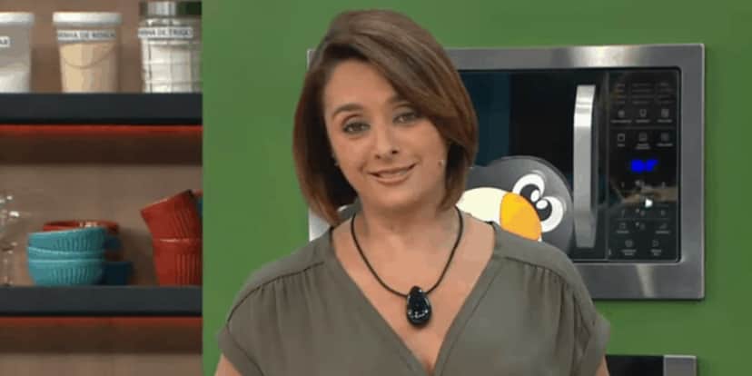Cátia Fonseca se viu obrigada a ter que deixar comando do seu programa nas mãos de colaborador (Foto: Reprodução) Cátia Fonseca se viu obrigada a ter que deixar comando do seu programa nas mãos de colaborador (Foto: Reprodução)