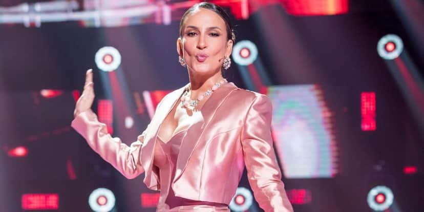 Cláudia Leitte esbanja boa forma aos 40 anos (Foto: Reprodução / Globo) Cláudia Leitte esbanja boa forma aos 40 anos (Foto: Reprodução / Globo)