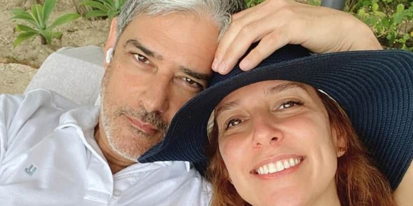 Natasha Dantas, esposa de Bonner, solta o verbo após escândalo envolvendo Renata Vasconcellos - Foto: Reprodução Natasha Dantas, esposa de Bonner, solta o verbo após escândalo envolvendo Renata Vasconcellos - Foto: Reprodução