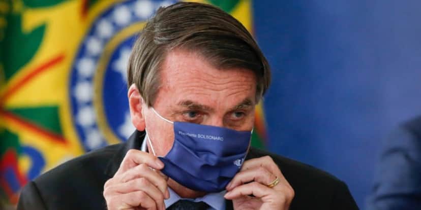 Bolsonaro não é responsável pelo atraso das vacinas, diz documentos (Foto: Reprodução) Bolsonaro não é responsável pelo atraso das vacinas, diz documentos (Foto: Reprodução)