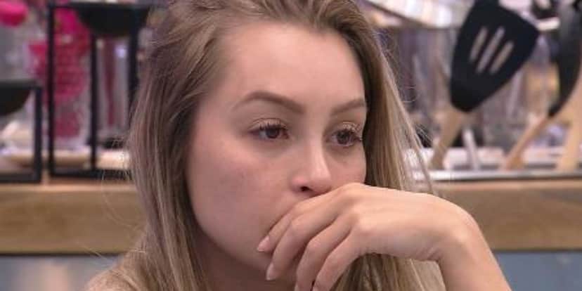 Carla Diaz decreta sua saída do BBB21 (Foto: Reprodução) Carla Diaz decreta sua saída do BBB21 (Foto: Reprodução)