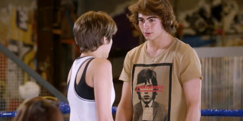 Pedro faz pedido a Karina em Malhação Sonhos (Foto: Reprodução/Globo) Pedro faz pedido a Karina em Malhação Sonhos (Foto: Reprodução/Globo)