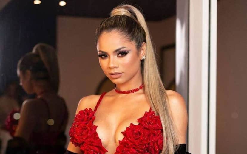 A cantora Lexa posou com biquíni e deu o que falar (foto: Divulgação) A cantora Lexa posou com biquíni e deu o que falar (foto: Divulgação)