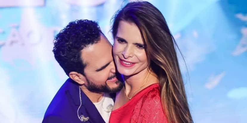 Luciano Camargo e Flávia Fonseca são casados e possuem duas filhas juntos (Foto: Reprodução/Instagram) Luciano Camargo e Flávia Fonseca são casados e possuem duas filhas juntos (Foto: Reprodução/Instagram)