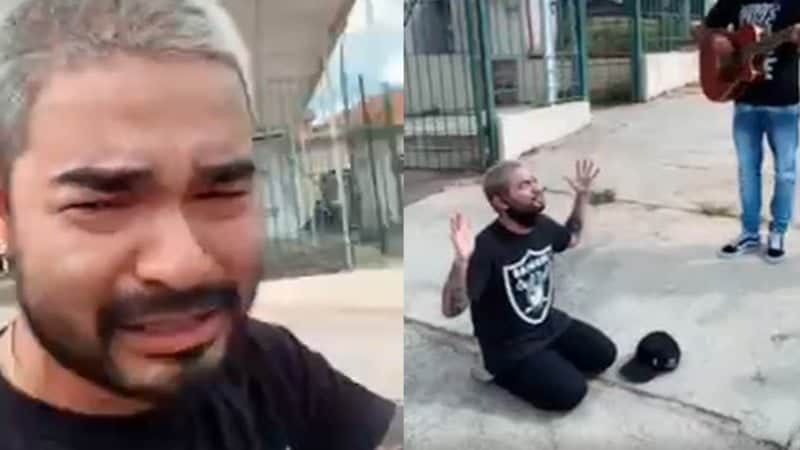 Yudi rezando pelos pais (Foto: Reprodução) Yudi rezando pelos pais (Foto: Reprodução)