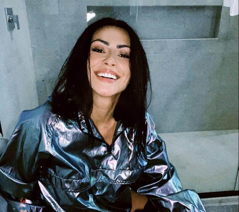 Cleo Pires sensualiza em foto Cleo Pires sensualiza em foto